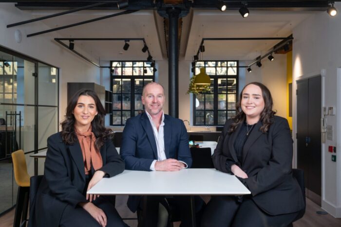 OBI Tether 333 2048x1366 1 scaled